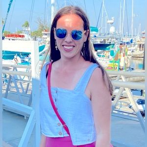 Meet your Posher, Elizabeth